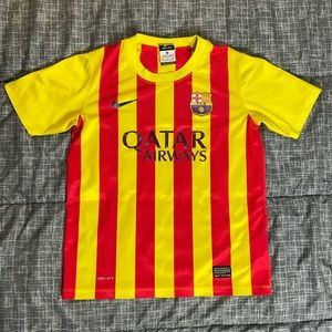 Barcelona FCB Soccer jersey Boys M (10-12)